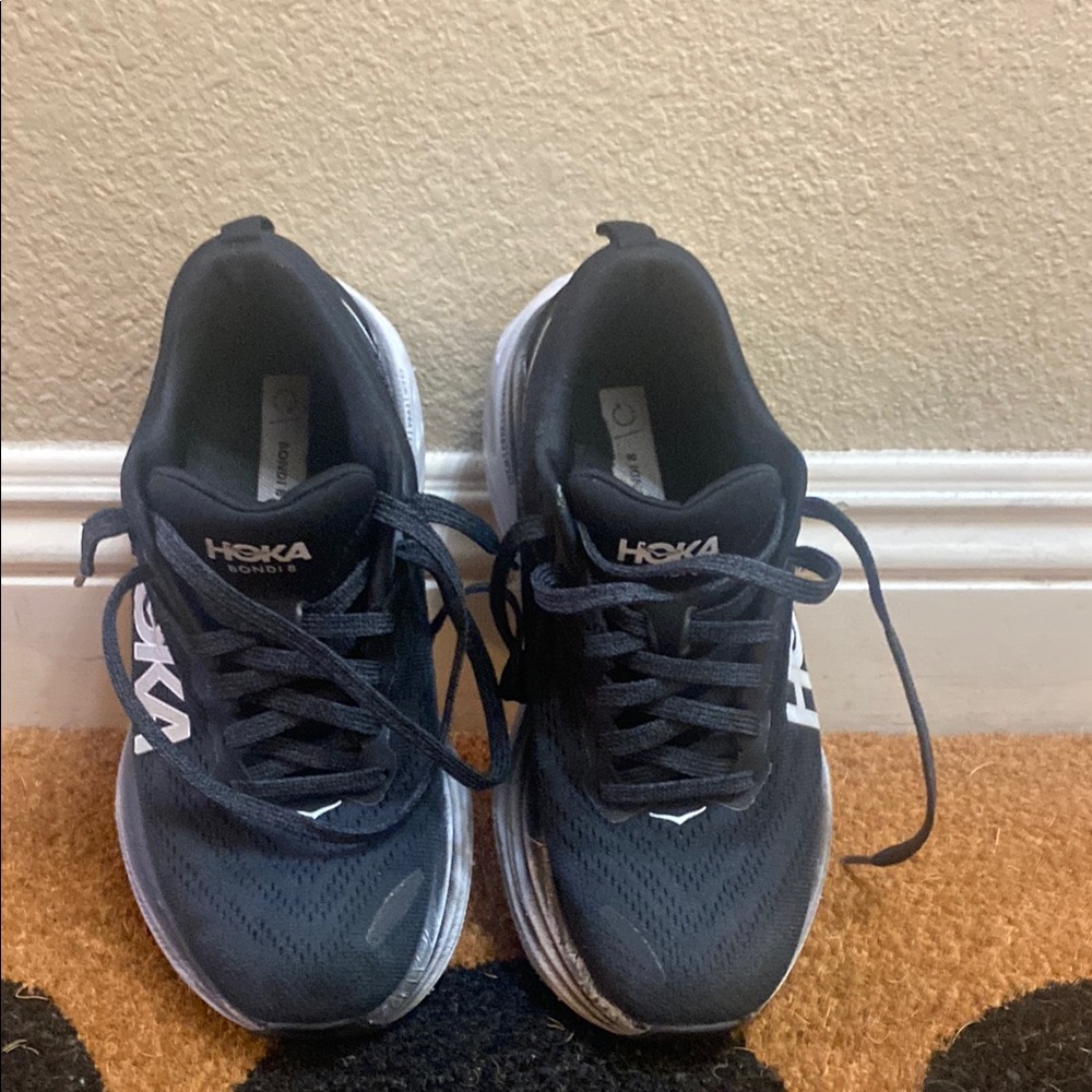 Hoka Bondi 8 Running Shoes
